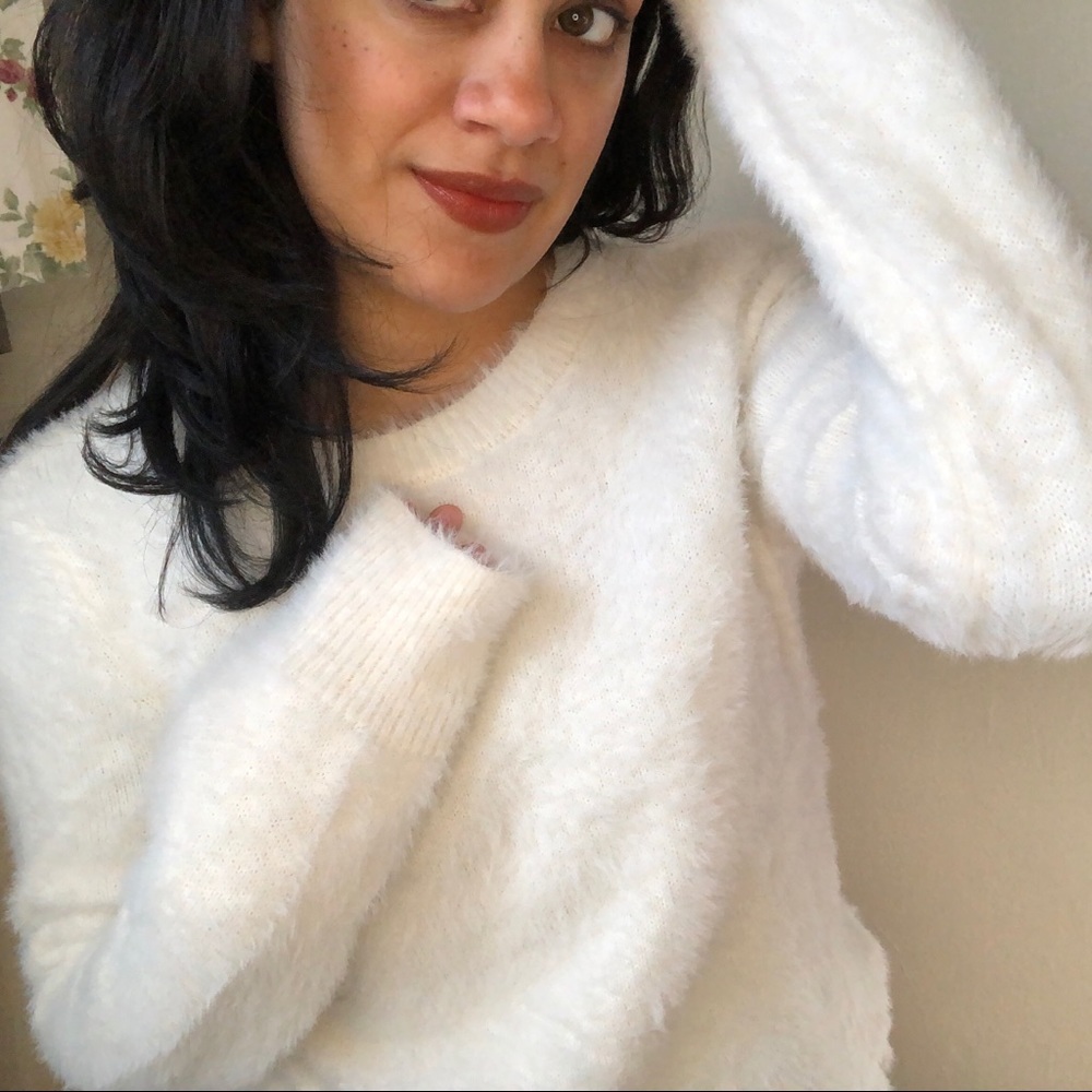 Off white sweater